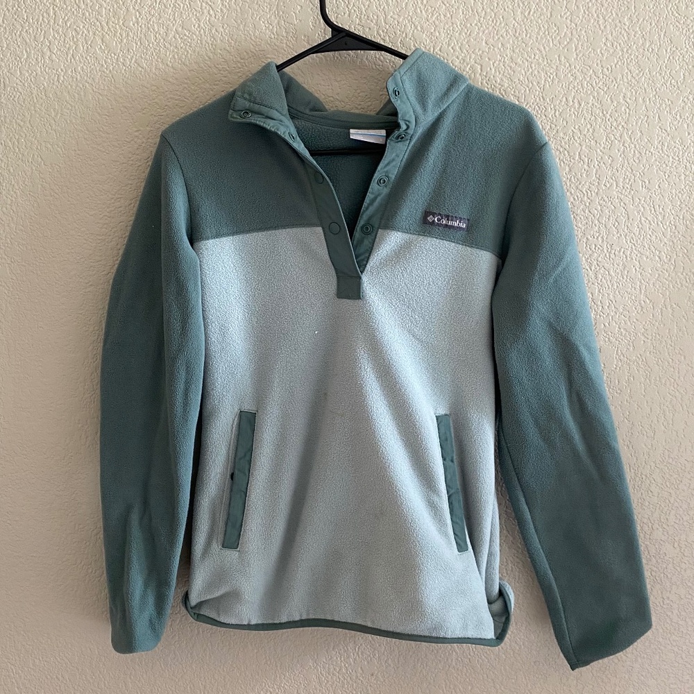 Columbia fleece sweatee